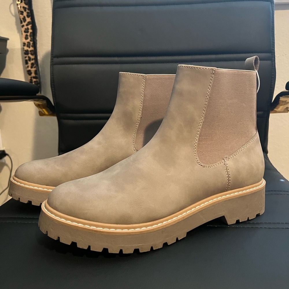 Dolce Vita Boots